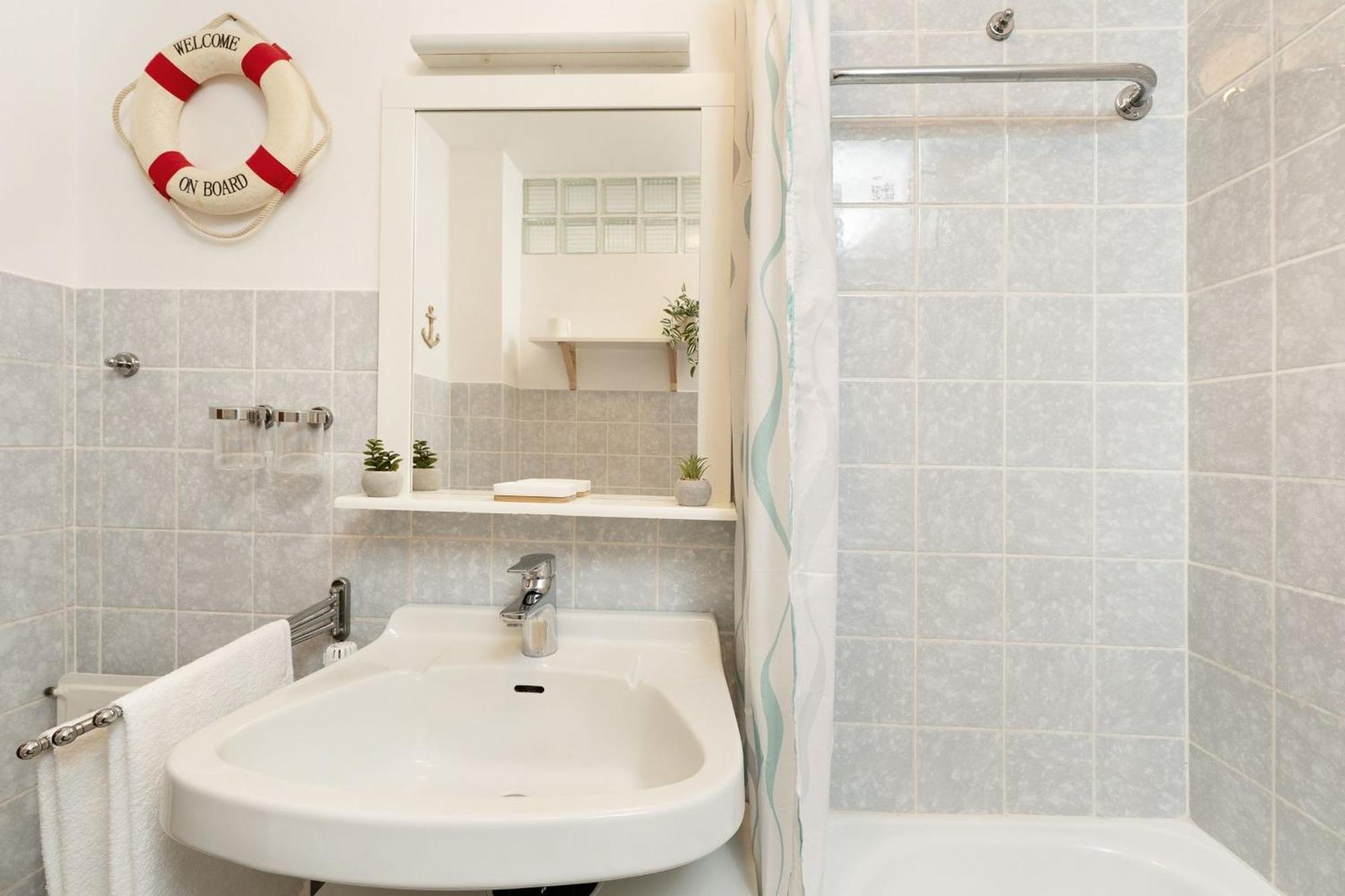 Moewenklang Apartment เกรอมิทซ์ ภายนอก รูปภาพ